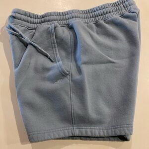 Hollister Men's Mid-Thigh Fleece Shorts